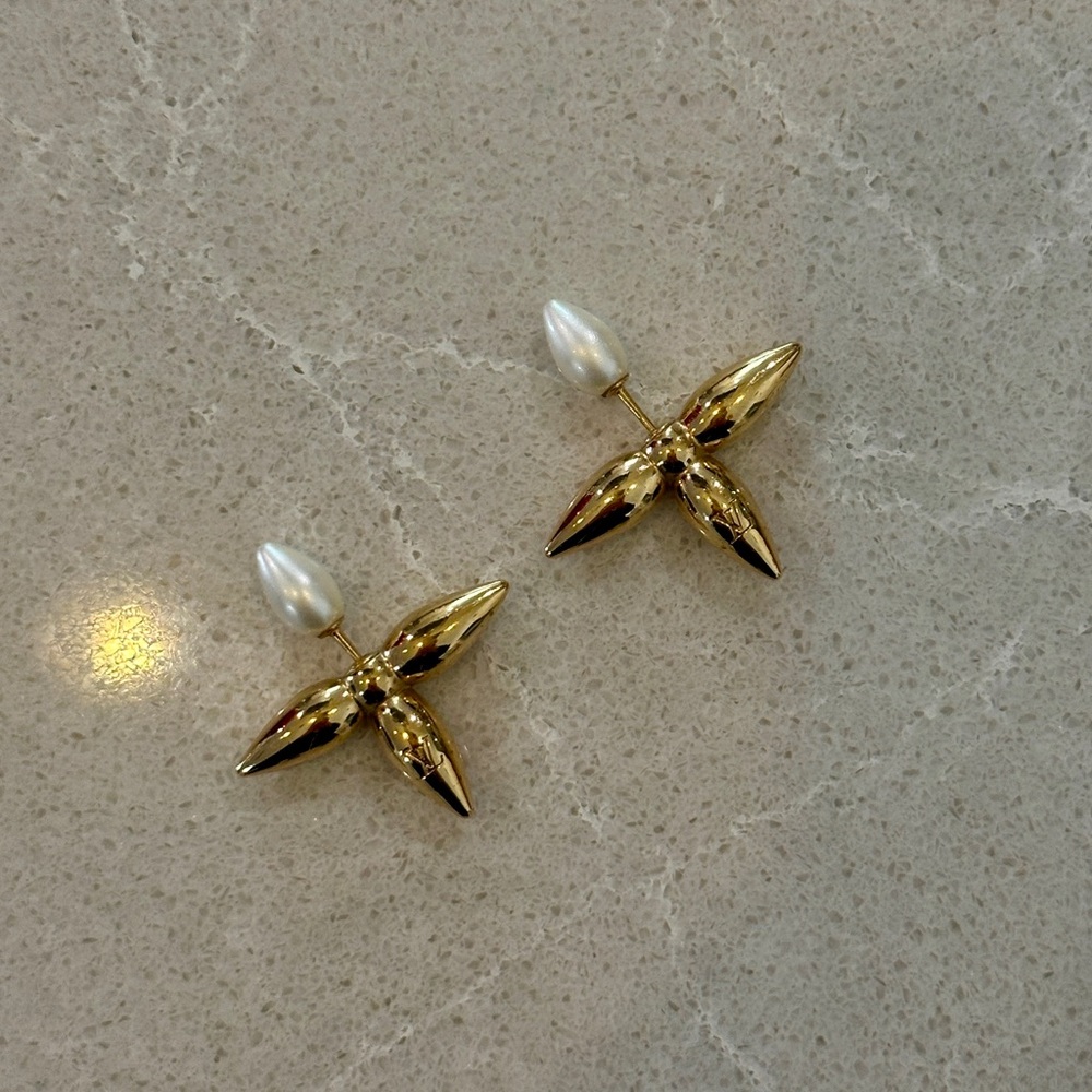 Louis Vuitton Louisette Gold and Pearl Earrings